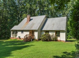 1908 Fairoaks Rd, Powhatan, VA 23139