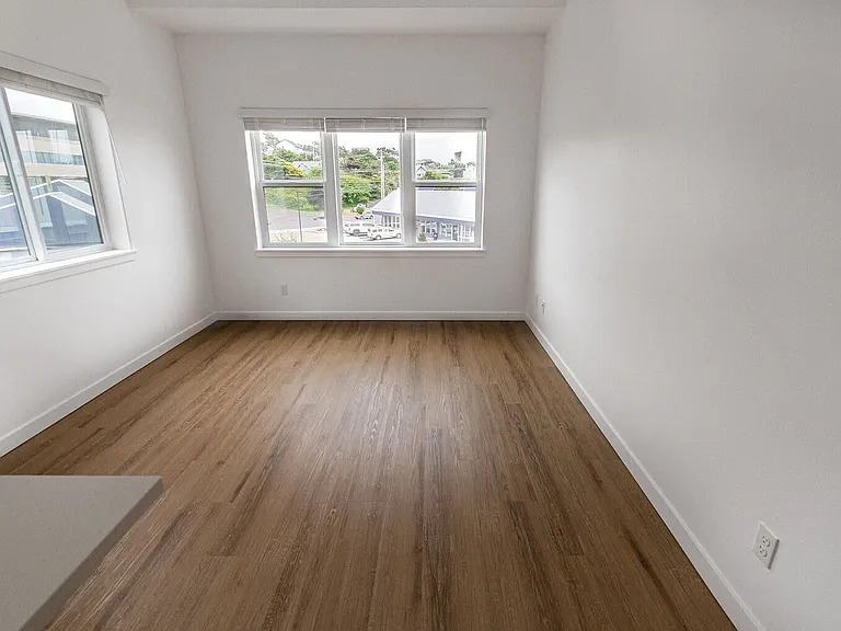 Pine View — Photo 23
