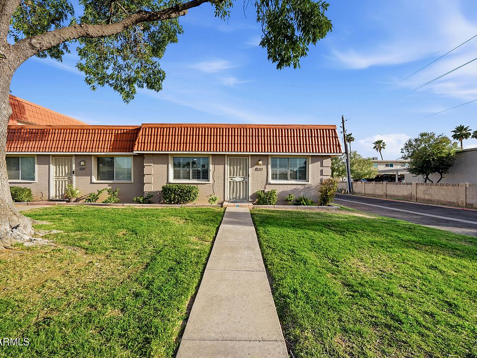 1st image of 8203 E VISTA Drive