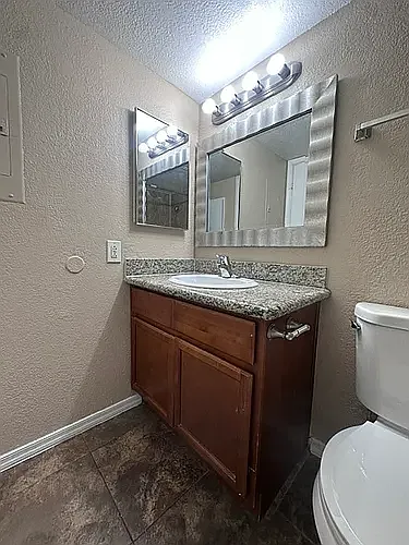 Cedar Creek Condominiums — Photo 67