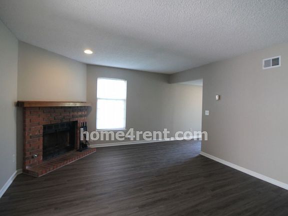 5th image of 5623 NW 66th Ter