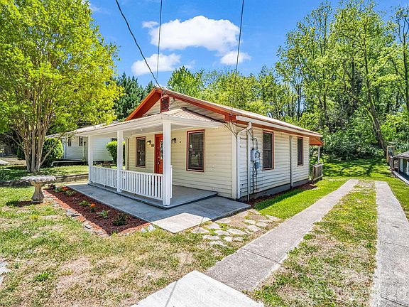 3rd image of 159 Onteora Blvd