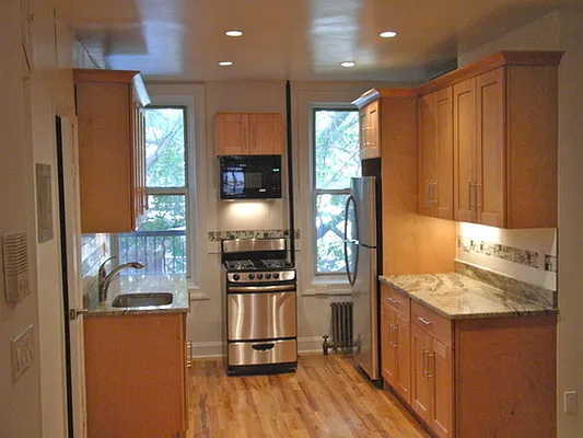 Rented by Rapid Realty Cobble Hill | media 31