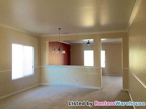 3rd image of 738 E Sun Valley Farms Ln