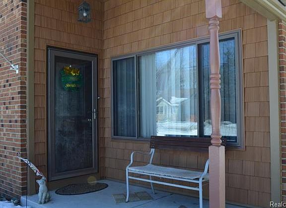 2nd image of 19734 McKinnon St
