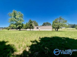143C Rice Rd, Grant, AL 35747