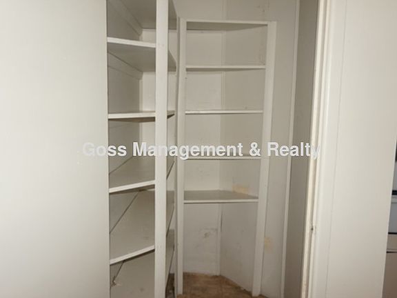3rd image of 1003 W Scenic Dr