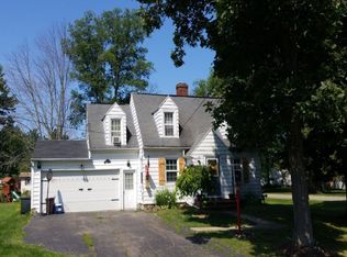 32 Glenwood Ave, Angola, NY 14006