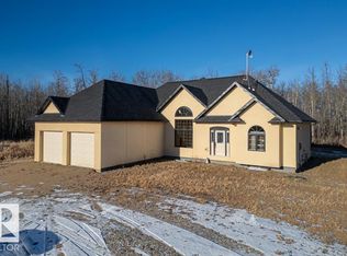 20322 Township Rd #515, Strathcona County, AB T8G 1G2