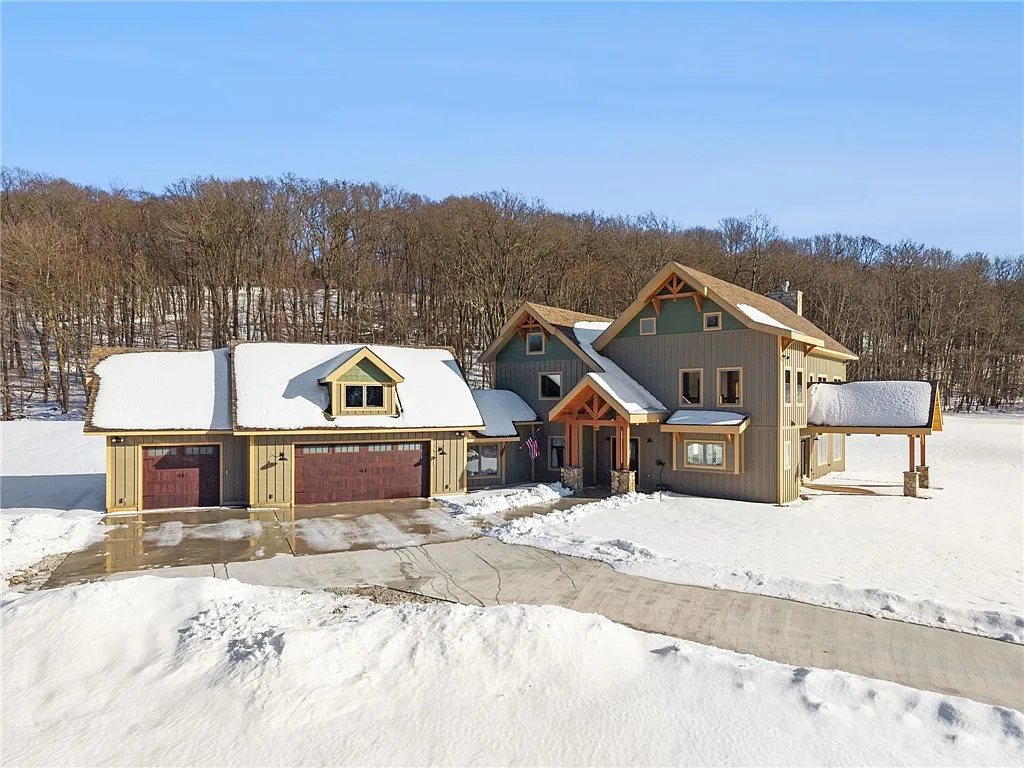 223 Deer Fern Dr photo 1