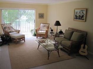 971 Lake Terry Dr APT C, West Palm Beach, FL 33411