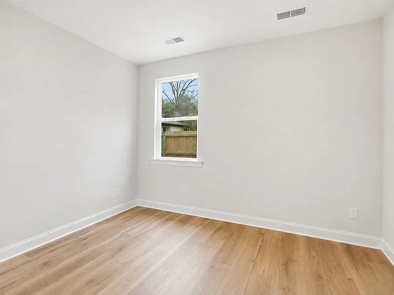 8931 Sharonbrook Dr — Photo 7