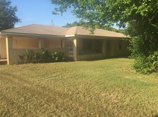 501 Duhon Dr, Grapeland, TX 75844