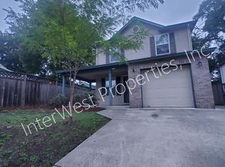 3828 SE Tibbetts St, Portland, OR 97202