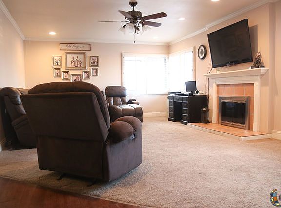 3rd image of 1295 Pepper Dr