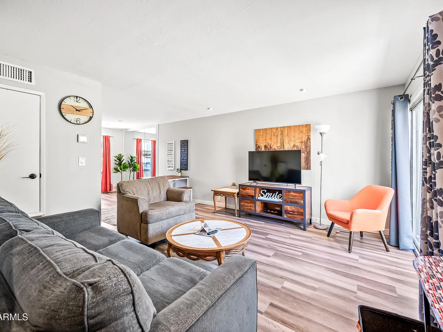 2 bed, 1.5 bath, 986 sqft, $2,100 — Photo 4