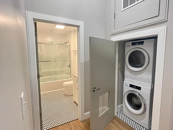 2nd image of 5 Hampshire St #401