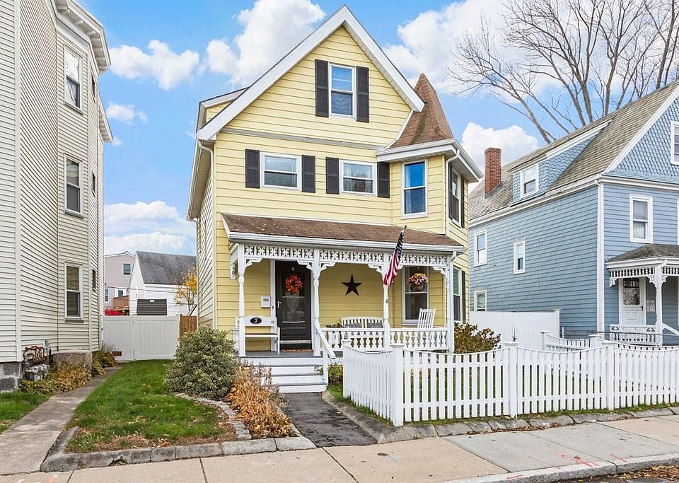 1st image of 7 McKone St