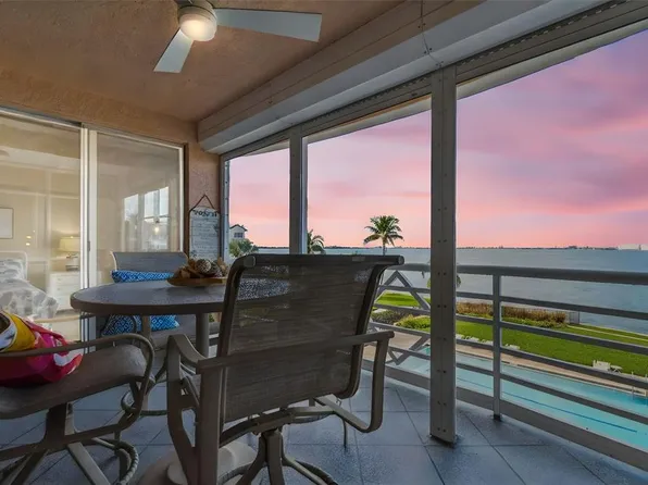 4953 Bacopa Ln S Unit 204, Saint Petersburg, FL 33715