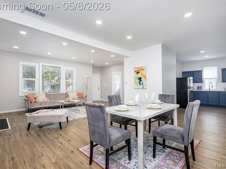 120 Woodland St — Photo 27