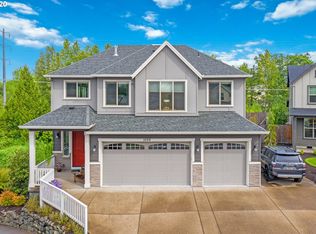 1099 NE 47th Ave, Hillsboro, OR 97124