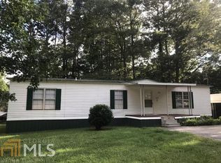 932 Park St, Loganville, GA 30052