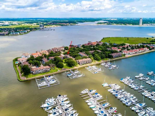 1931 Enterprise Ave, League City, TX 77573