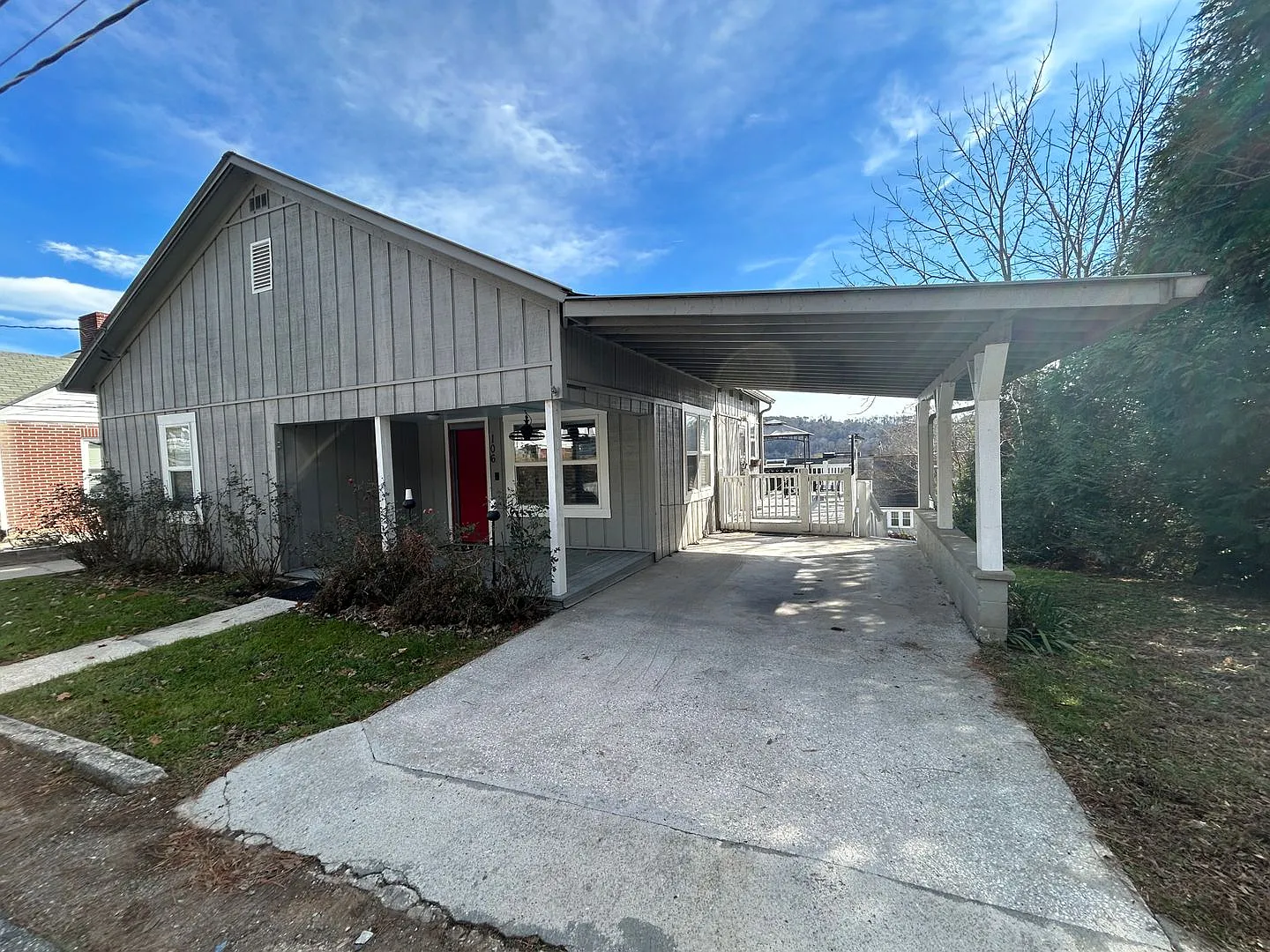 Furnished 2/2 House in Downtown Ellijay- $1,995 — Photo 2