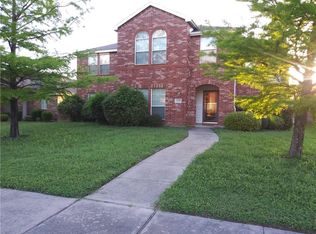 1419 Heather Ridge Dr, Lancaster, TX 75146