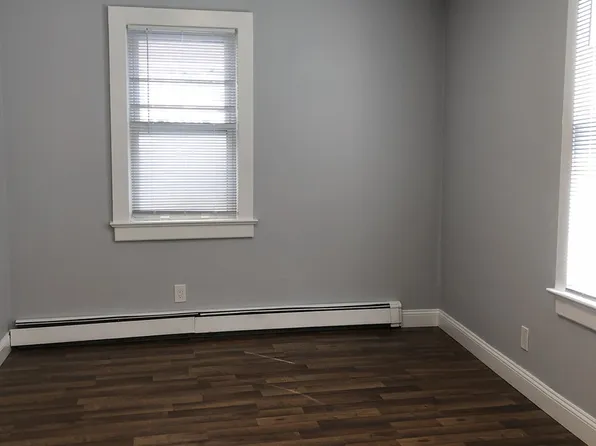89 N Washington Street, 89 N Washington St APT 2, Tarrytown, NY 10591