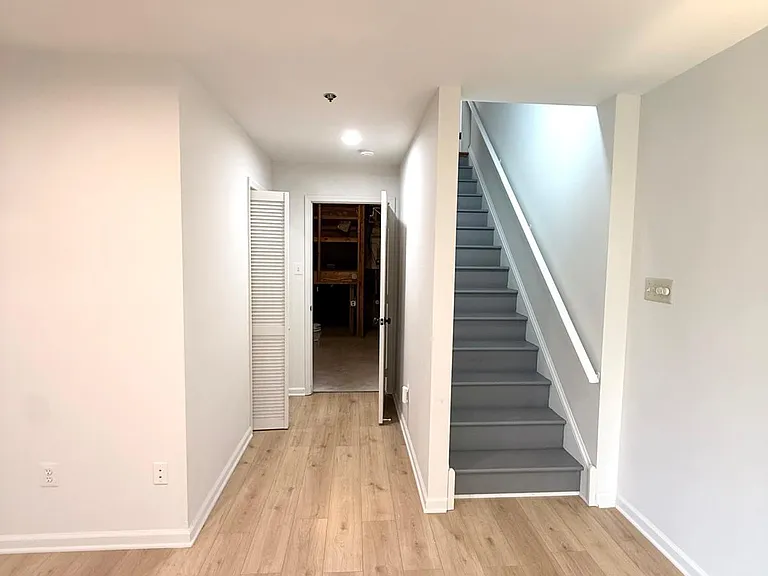 610 Brentwood Ct — Photo 51