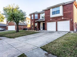 216 Willowlake Dr, Little Elm, TX 75068