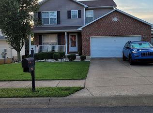 702 Summerfield Dr, Elizabethtown, KY 42701