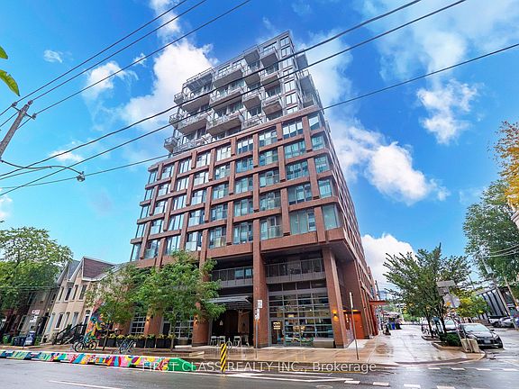 2nd image of 2 Augusta Ave #702