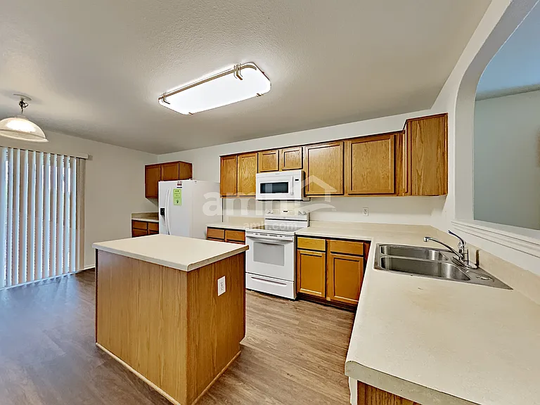 7322 Blazar Way — Photo 3