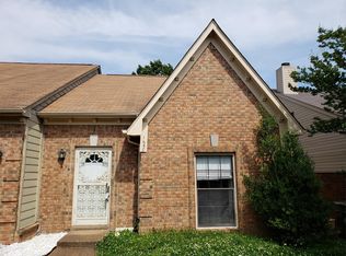 1650 Red Barn Dr, Cordova, TN 38016