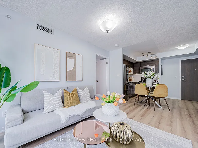 68 Abell St #527 — Photo 7