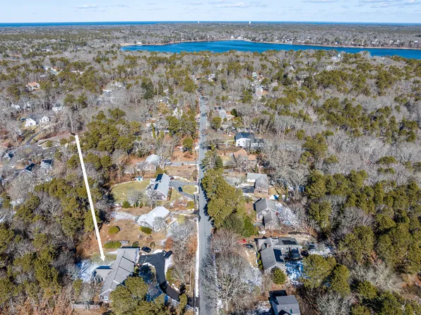 55 Cranberry Lane, South Yarmouth, MA 02664