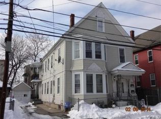 110 Saratoga St, Lawrence, MA 01841