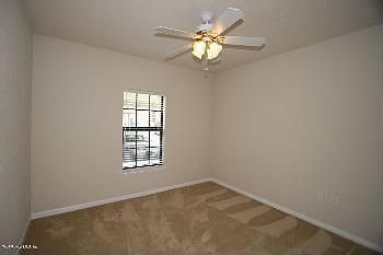 5th image of 135 Calle El Jardin St #102