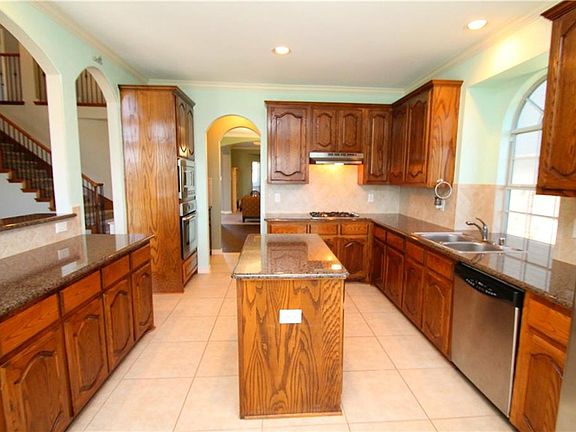 5th image of 4314 Jasmine Ln