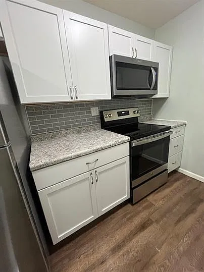 2810 Birch St #4 — Photo 10