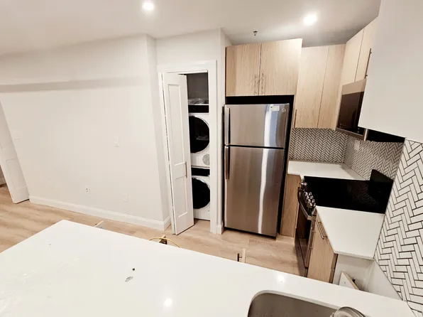 2 Joy St, Boston, MA