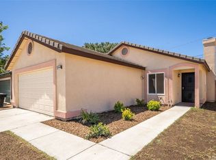 1060 Orangewood St, Colton, CA 92324
