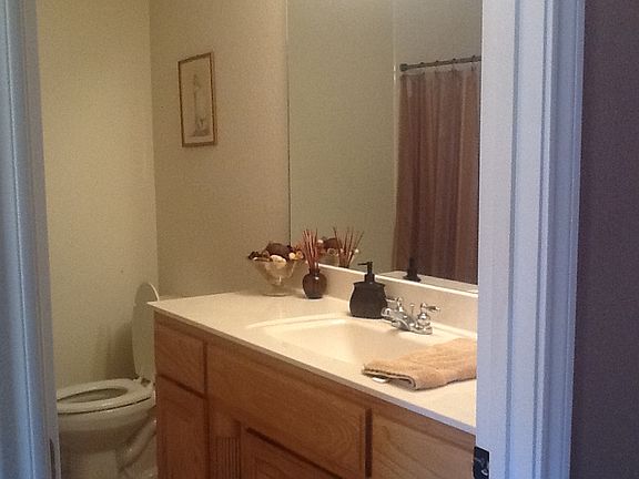 2nd image of 610 Grand Oaks Ct