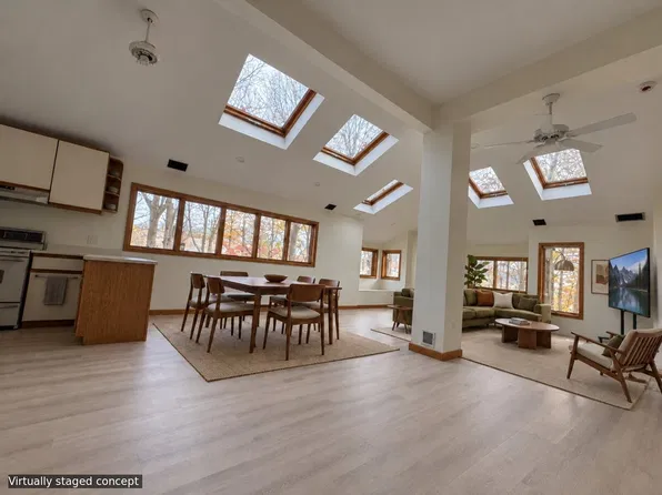 38 Hubbard St, Lenox, MA 01240