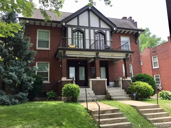 3868 Arsenal St, Saint Louis, MO 63116