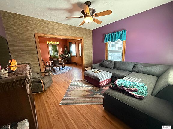 3rd image of 3234 C St
