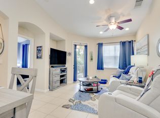 2924 Carvelle Dr, Riviera Beach, FL 33404