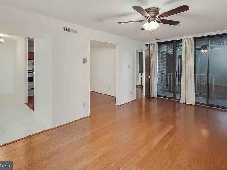 493 N Armistead St #203 — Photo 9